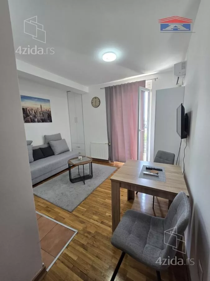 Garsonjera | 4zida