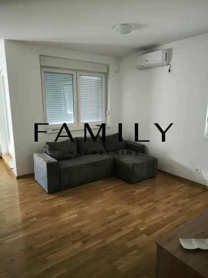 Jugovićevo | 4zida.rs