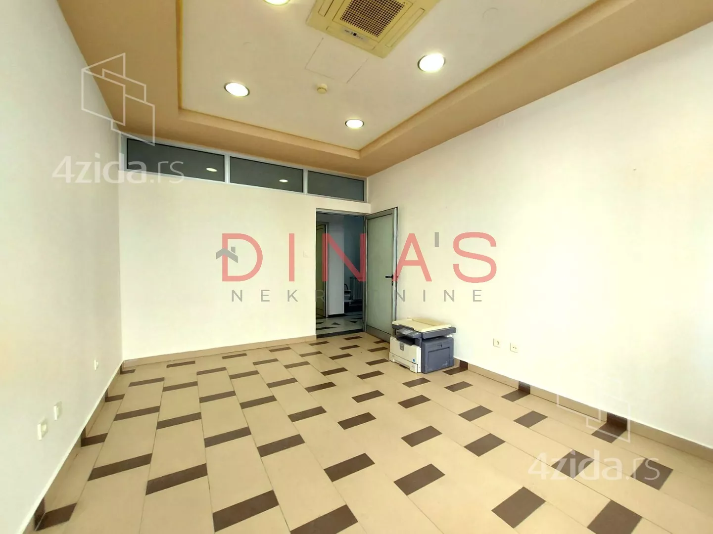 Poslovni prostor | 4zida
