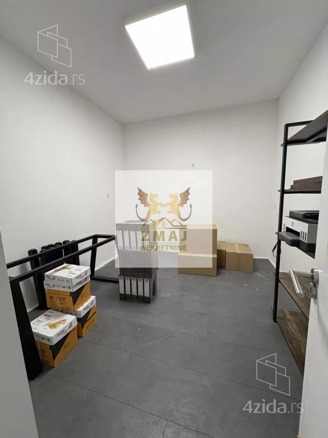 Poslovni prostor | 4zida