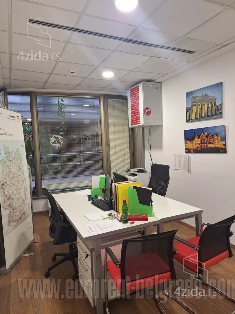 Poslovni prostor | 4zida