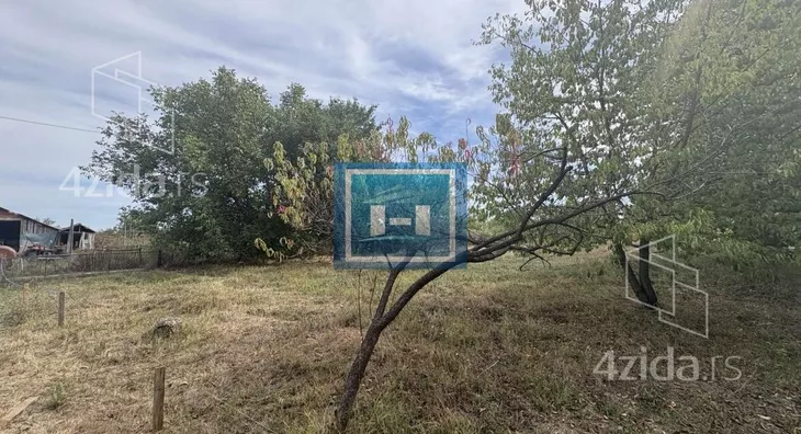 Plac | 4zida