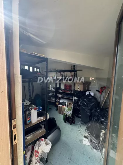 Kamenjar | 4zida.rs