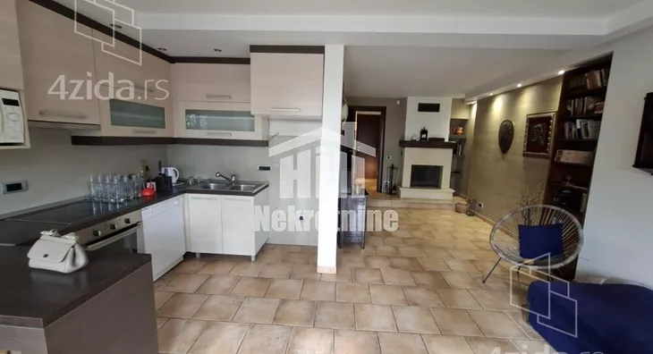 4-etažna kuća | 4zida