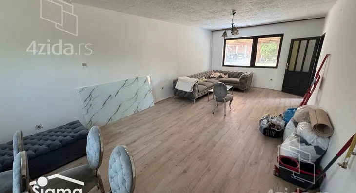 5-etažna kuća | 4zida