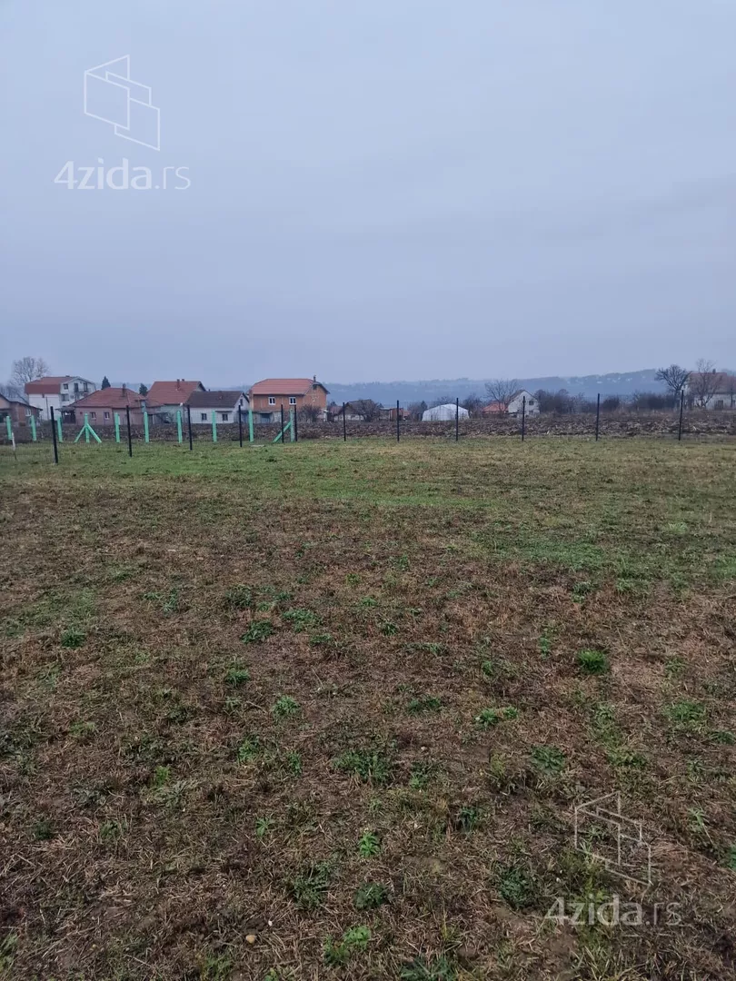 Građevinsko zemljište | 4zida