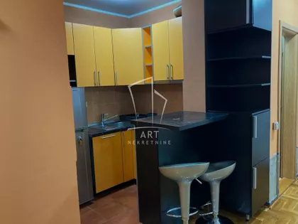 Mažuranićeva | 4zida.rs