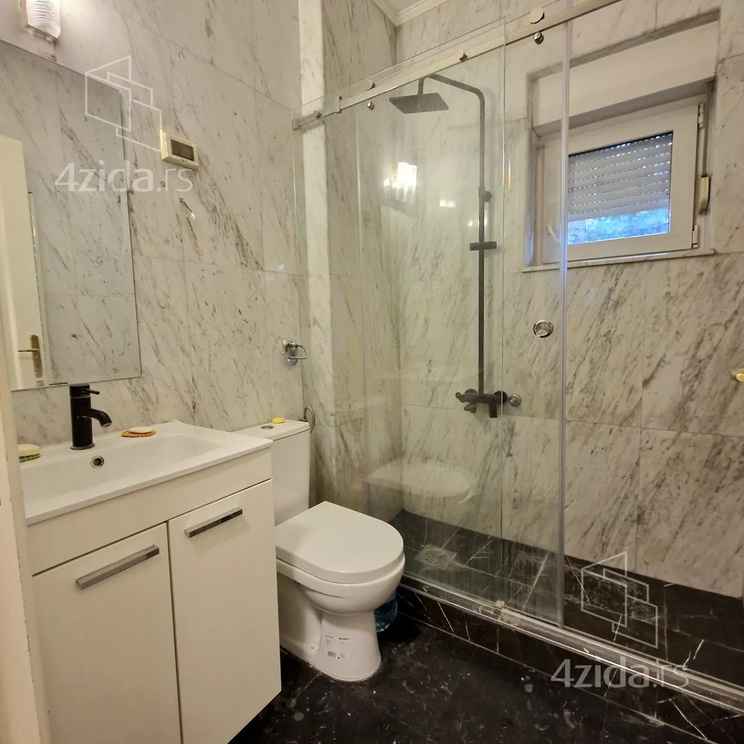 6-etažna kuća | 4zida