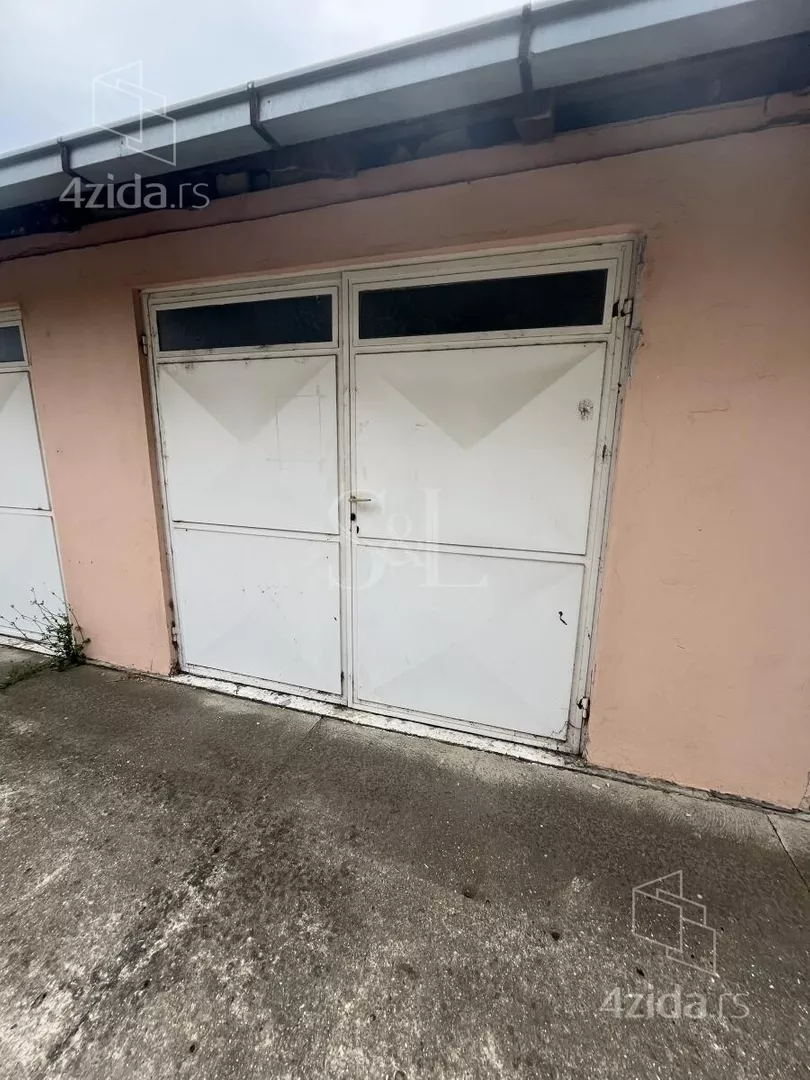 Lokal | 4zida