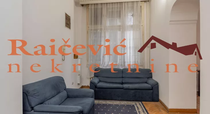 Šestosoban stan | 4zida