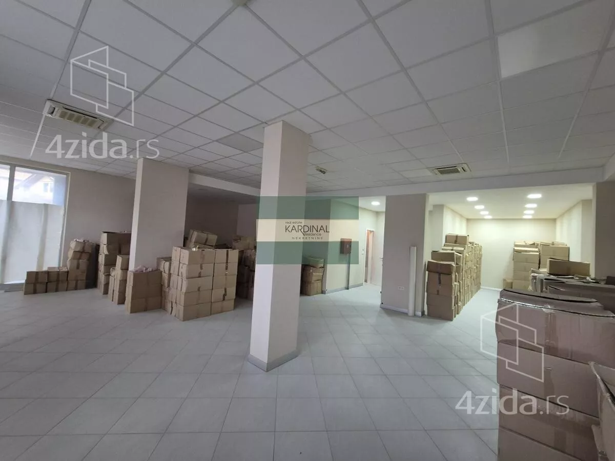 Poslovni prostor | 4zida