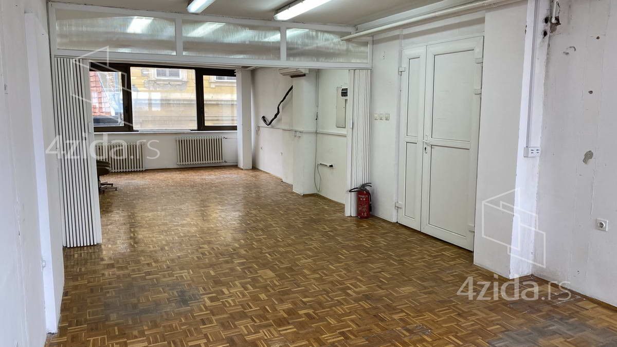 Продажа помещения, Центарь, 36.000€, 51m² — фото
