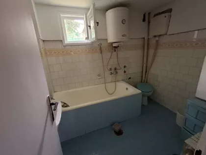 Braće Jovanovića 105 | 4zida.rs
