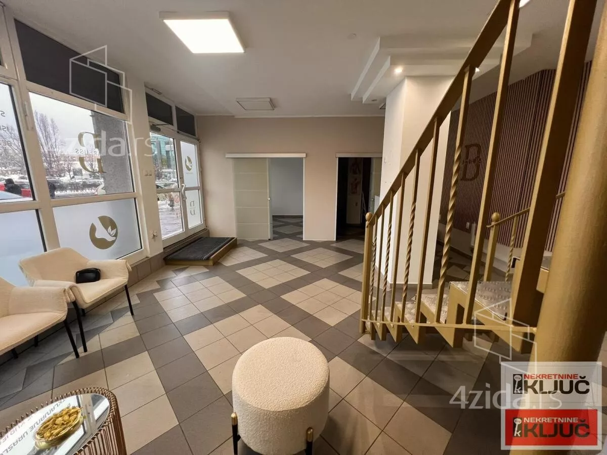 Poslovni prostor | 4zida