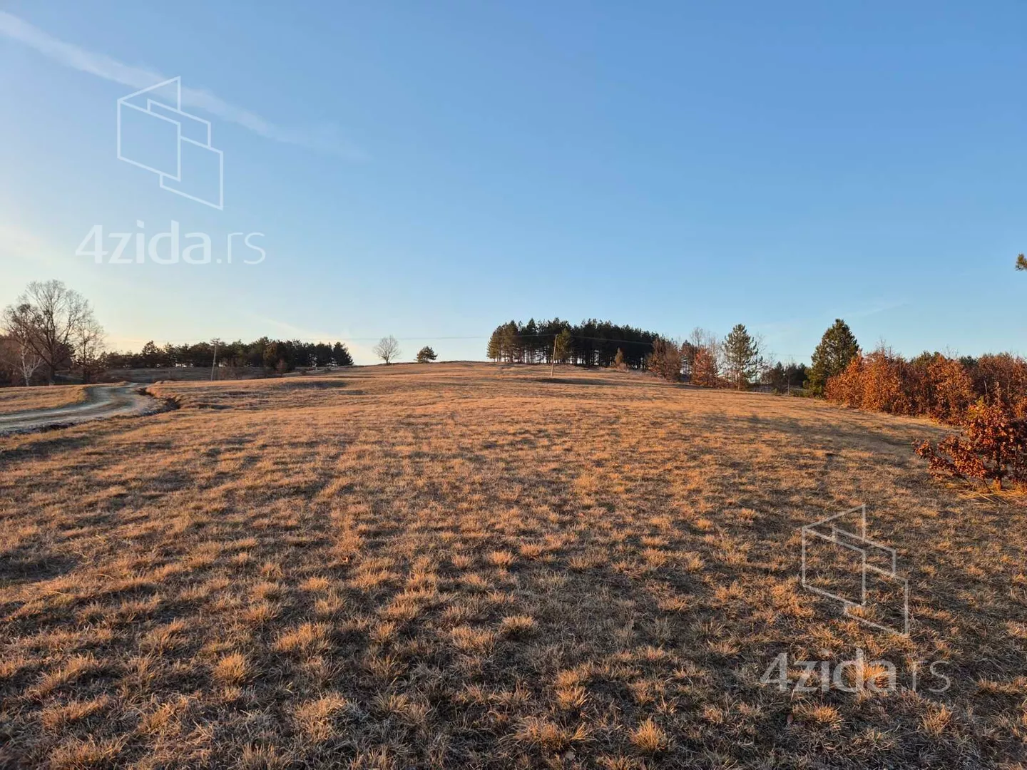 Građevinsko zemljište | 4zida