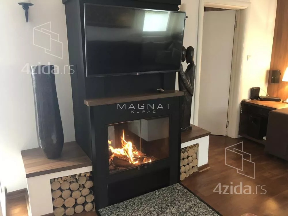 Četvoroiposoban stan | 4zida