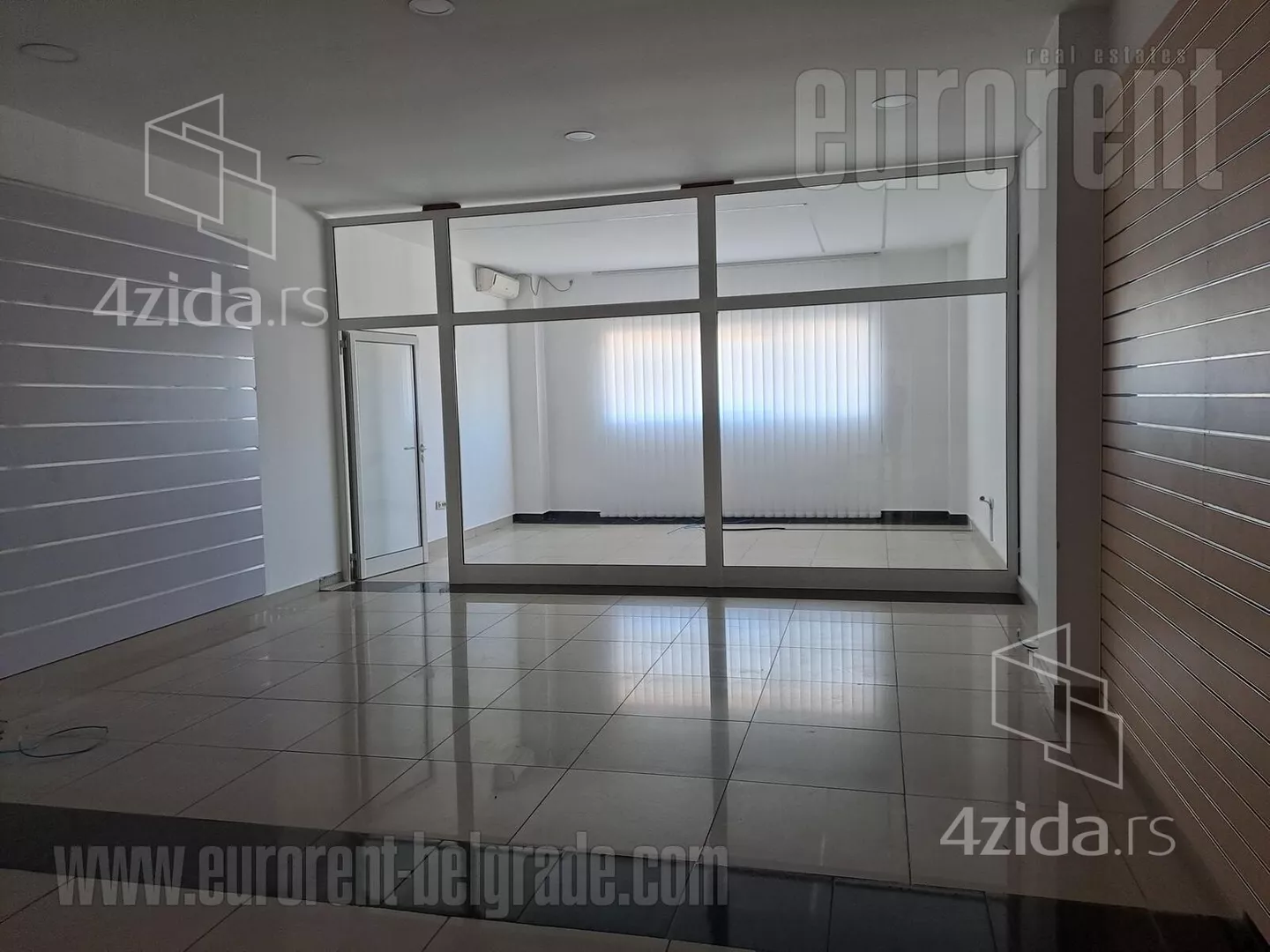 Poslovni prostor | 4zida