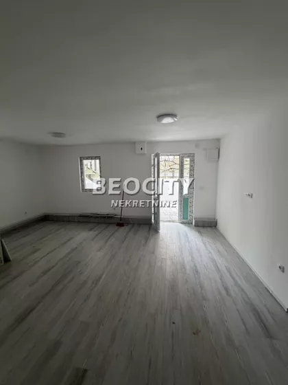 Mihajla Valtrovica | 4zida.rs