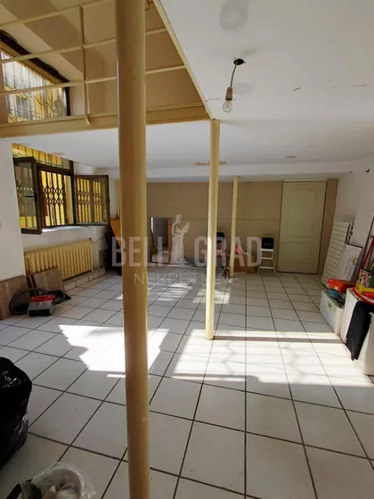 Andrićev venac | 4zida.rs