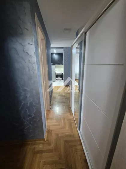 Braće Ribnikar | 4zida.rs