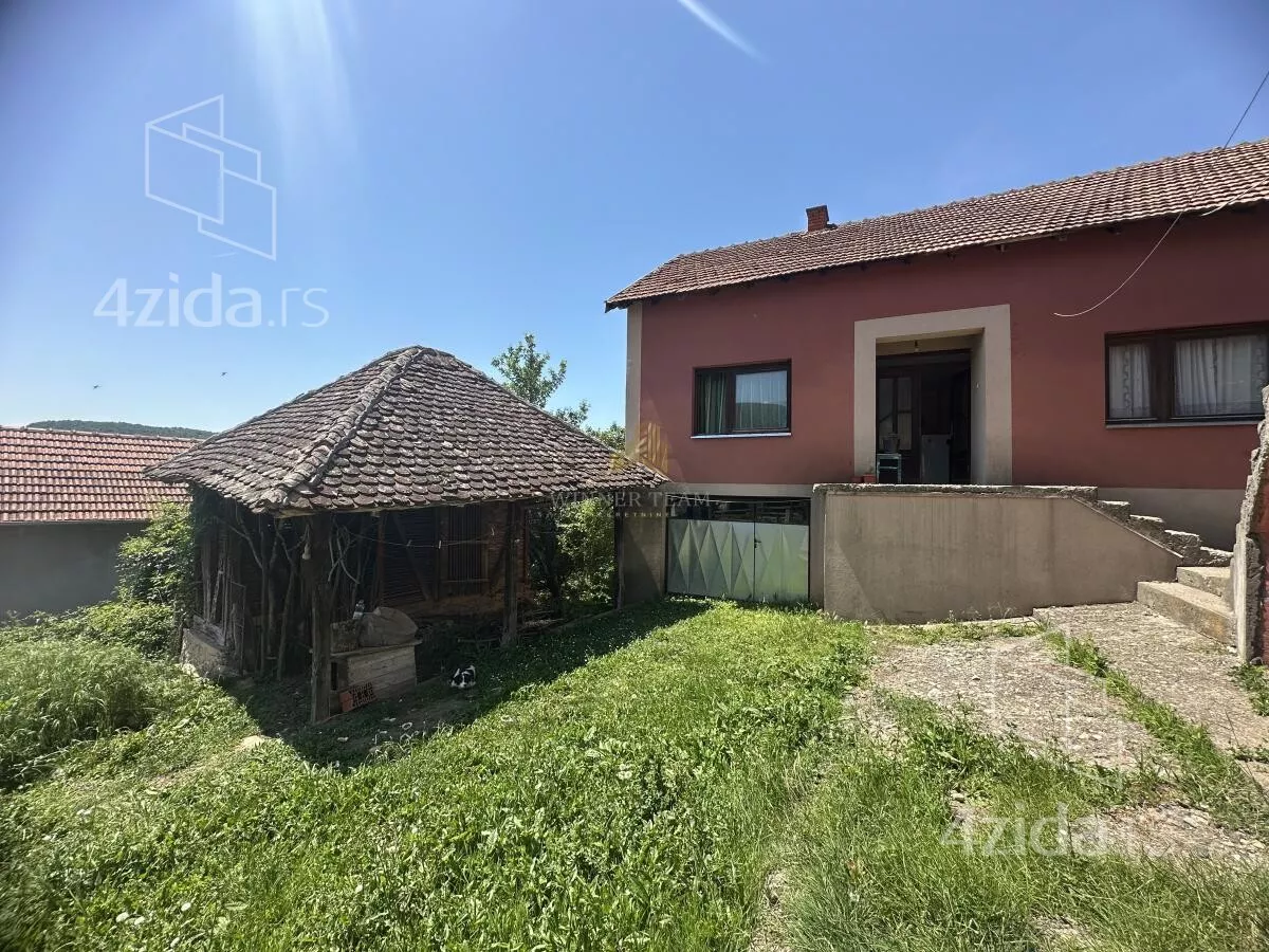 Kuća | 4zida