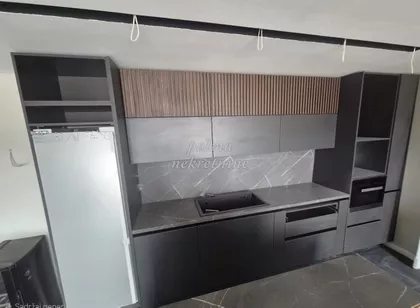 Centar preko Lepenice | 4zida.rs