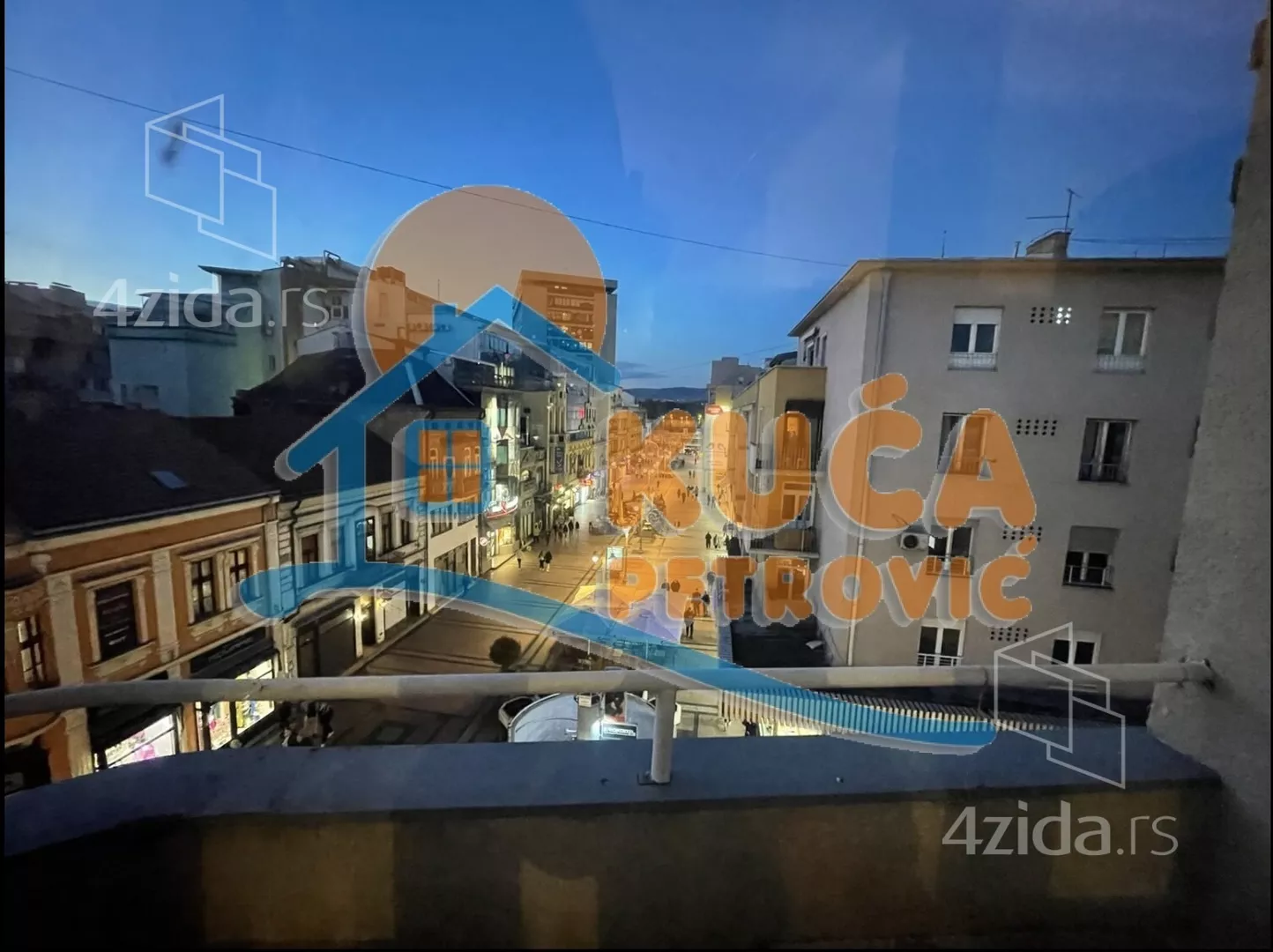 Četvorosoban stan | 4zida