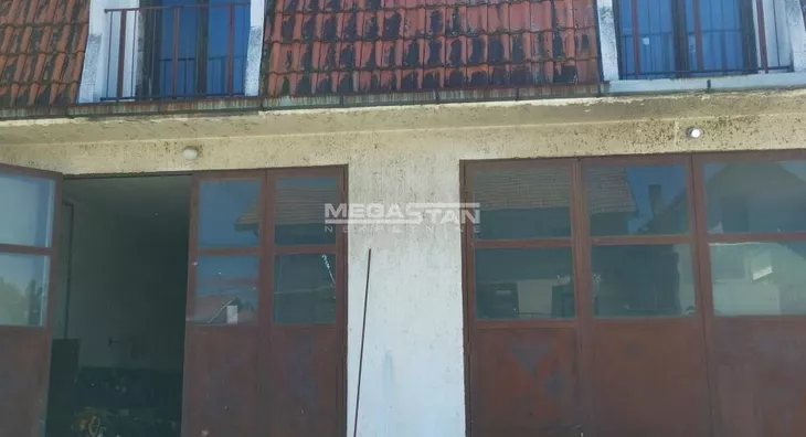 Lokal | 4zida