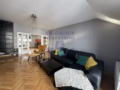 Trg Marije Trandafil | 4zida.rs