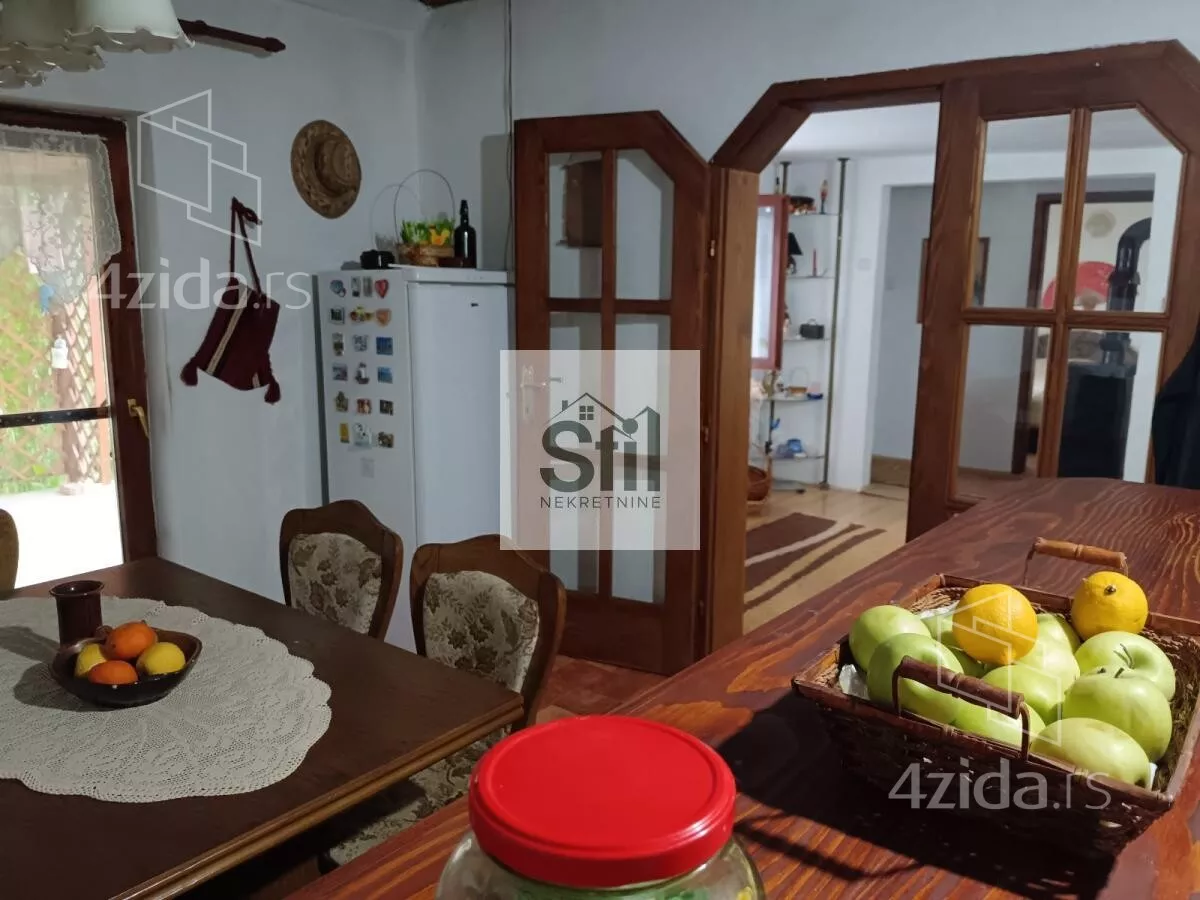 Kuća | 4zida