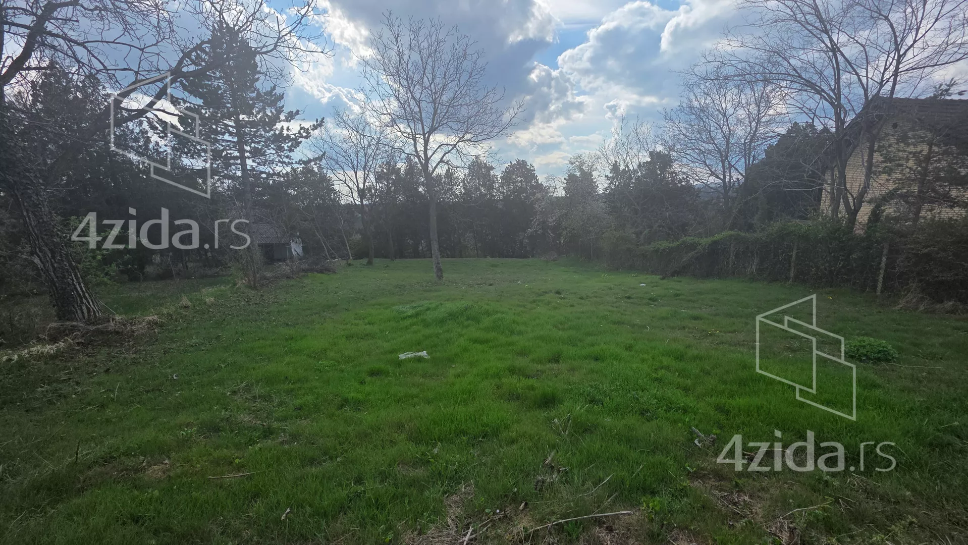 Građevinsko zemljište | 4zida