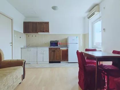 Ace Joksimovića | 4zida.rs