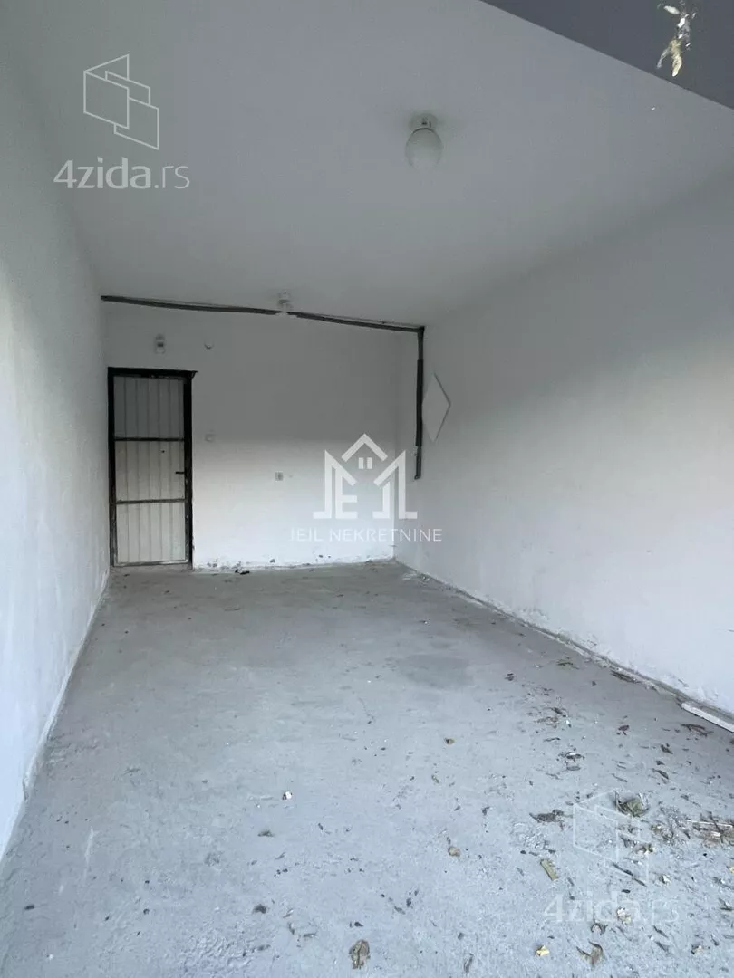 Garaža | 4zida
