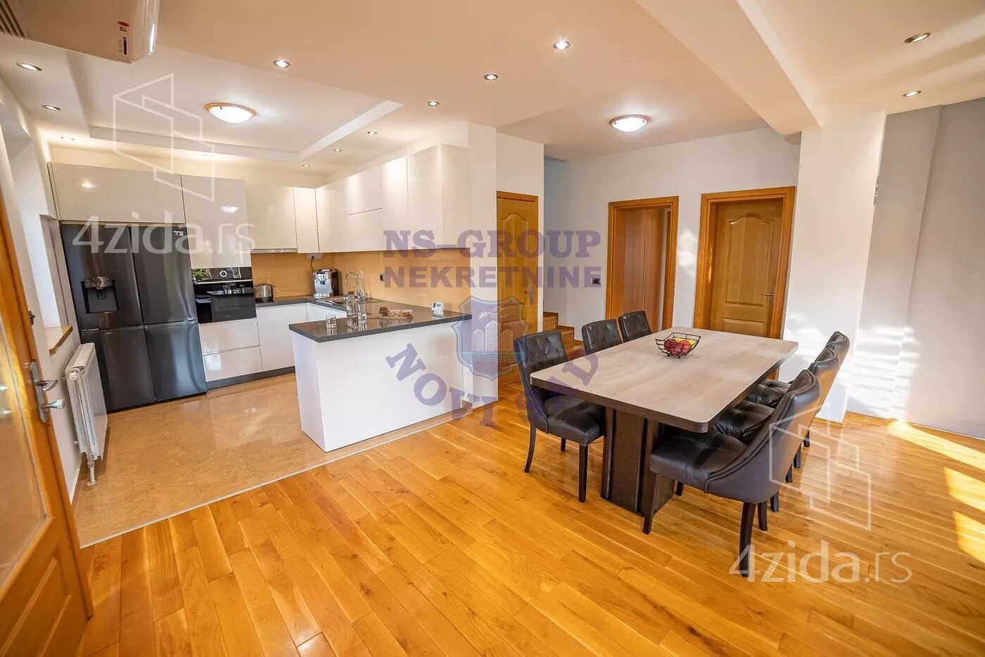 4-etažna kuća | 4zida