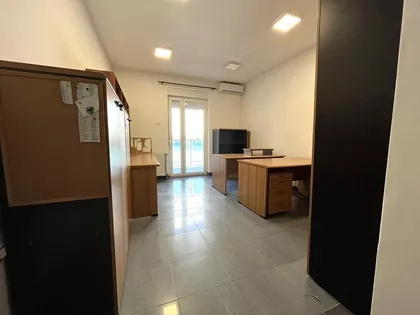 Vuka Karadžića | 4zida.rs