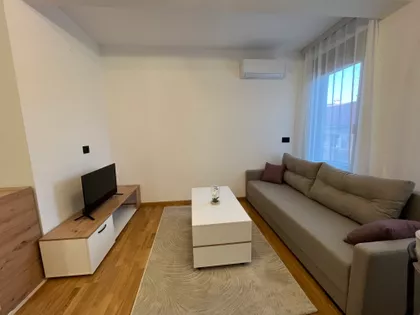 Cara Dušana | 4zida.rs