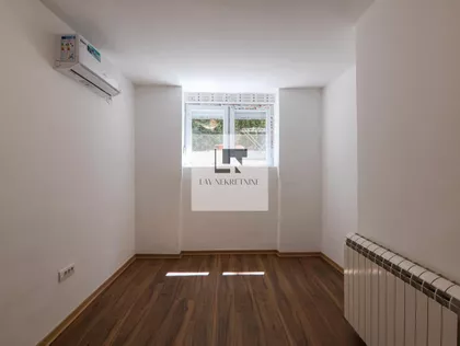 Hram Svetog Save | 4zida.rs
