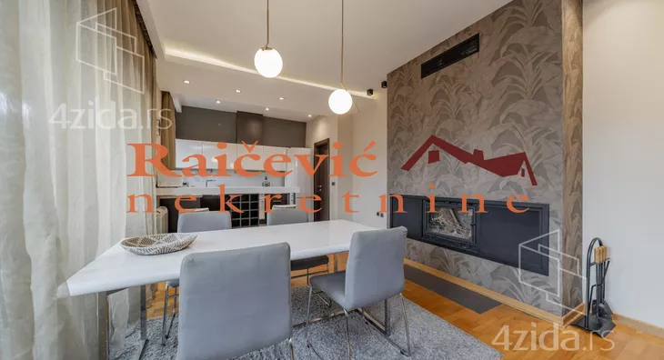 Petosoban stan | 4zida