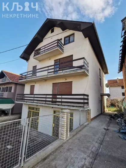 Denino Brdo | 4zida.rs