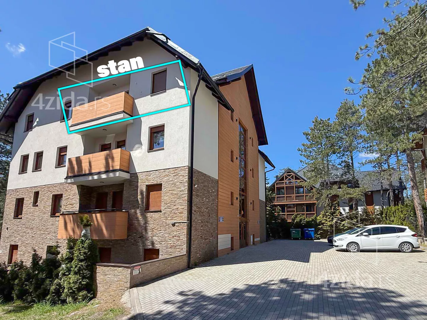 Jednoiposoban stan | 4zida