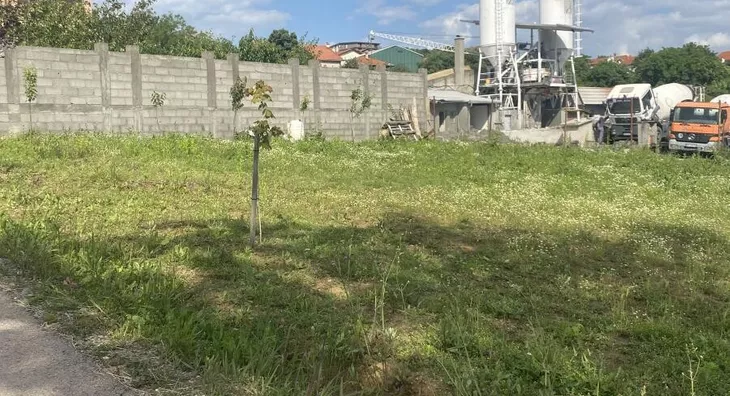 Plac | 4zida