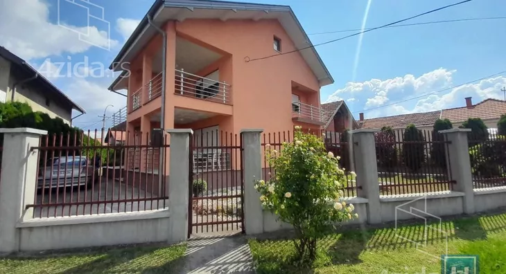 Kuća | 4zida