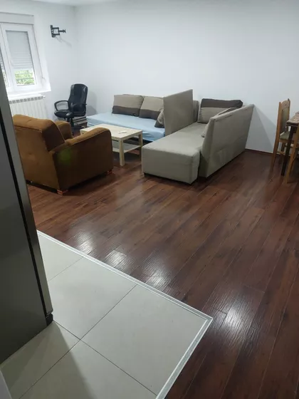 Đeram pijaca | 4zida.rs