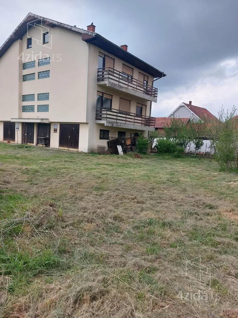 3-etažna kuća | 4zida