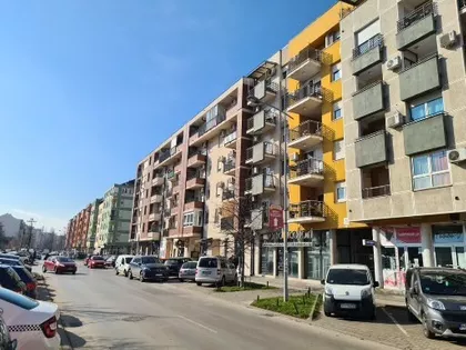 Janka Veselinovića 10 | 4zida.rs