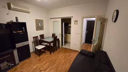 Autokomanda | 4zida.rs