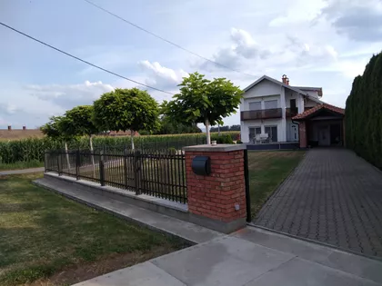 Mike Vitomirovića 154V | 4zida.rs