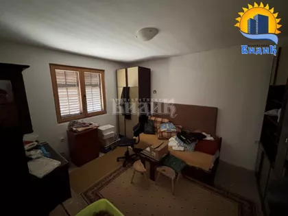 Mihajla Bate Paskaljevića | 4zida.rs