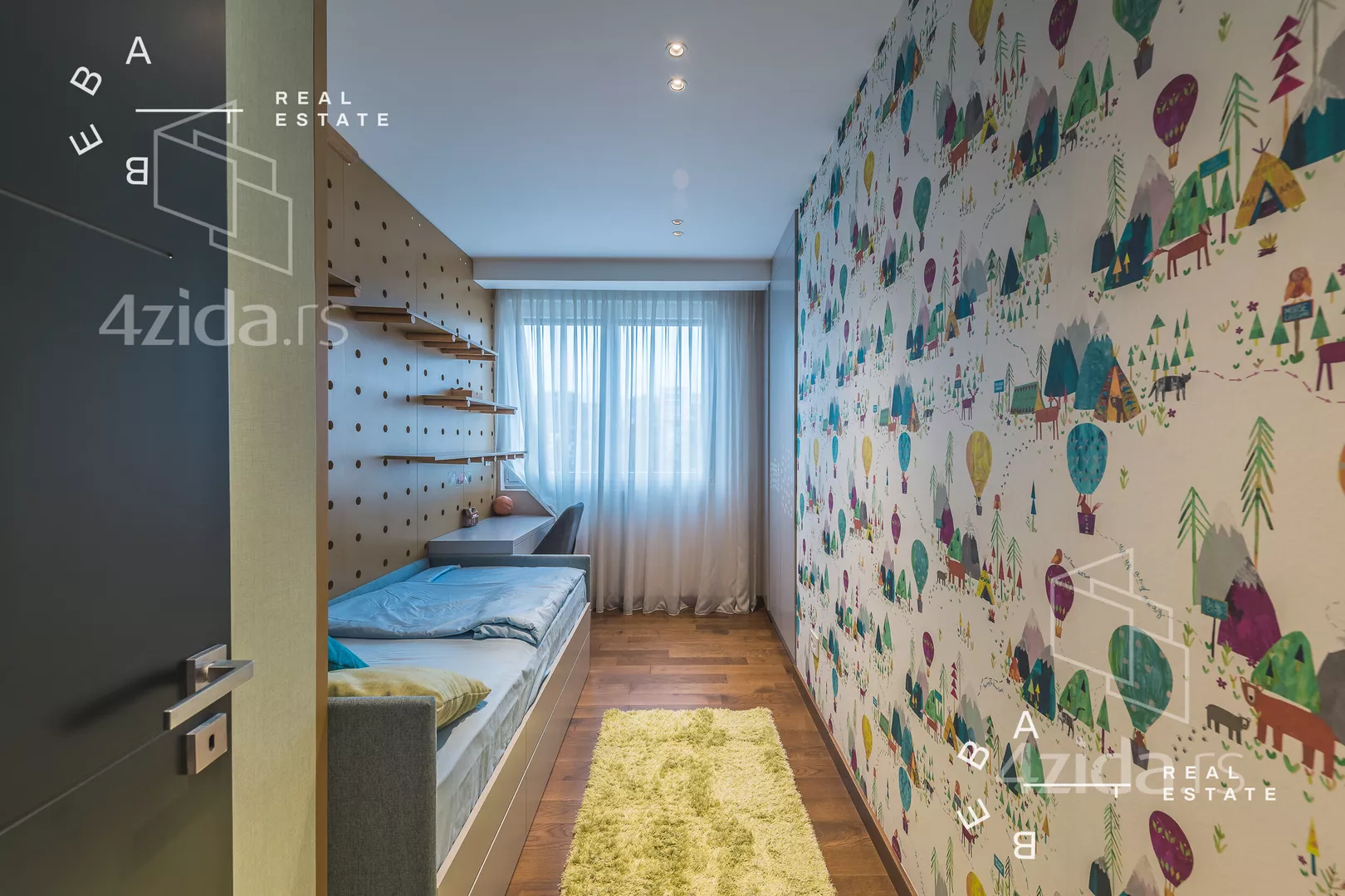 Četvorosoban stan | 4zida