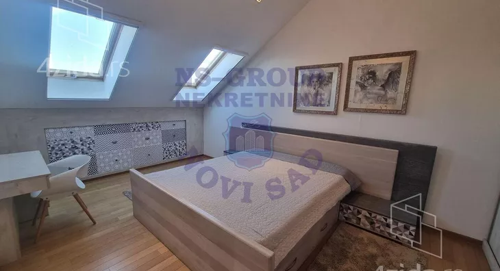 Petosoban stan | 4zida